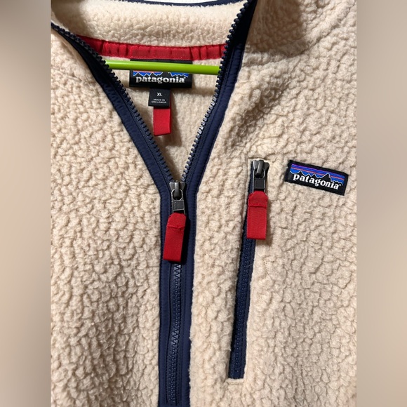 Patagonia Retro Pile 1/4 zip Jacket - Picture 2 of 2